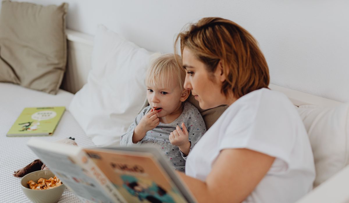 Simple Ways to Reduce Screen Time Before Bed